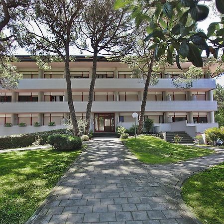 Condominio Libeccio Lignano Sabbiadoro Exteriör bild
